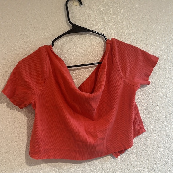 urban outfitters “roxy short sleeve cardigan” - Picture 4 of 4